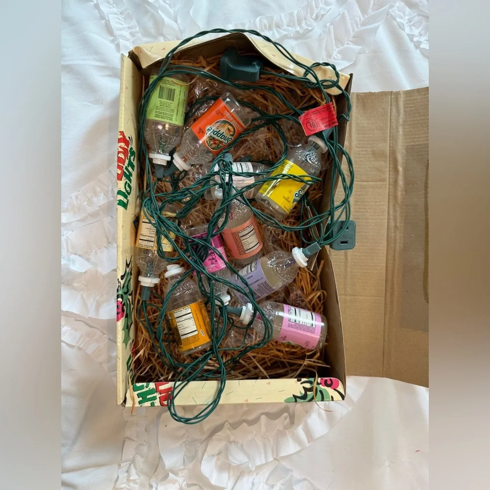 Vintage 1990’s Snapple Holiday Lights Set - they work!